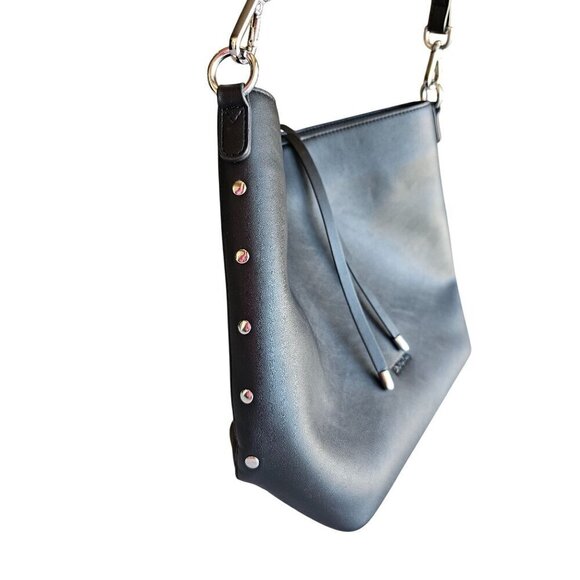 Westbronco Black Faux Leather Bucket Bag With Adjustable Strap & Metallic Accent - Picture 4 of 14